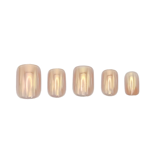Subtle Nude Chrome-Round Nails